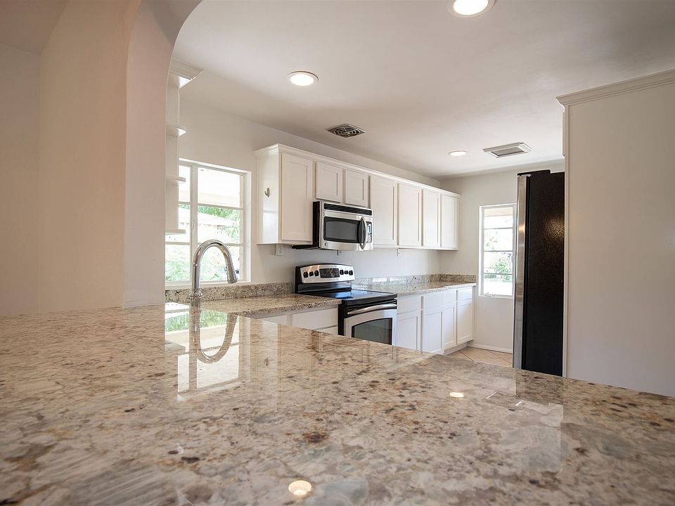 1st image of 7646 E Catalina Dr