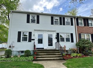 106 Sylvan Knoll Rd, Stamford, CT 06902