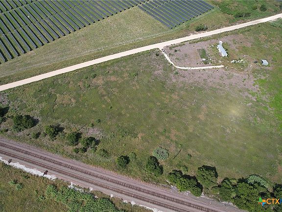 2nd image of 7257 Wedel Cemetery Rd