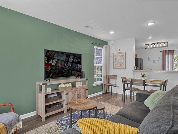 5th image of 8451 Cromwell Ct