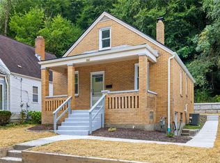 1012 Hazel Ave, Ambridge, PA 15003