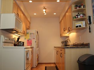 5901 W Brown Deer Rd #1-206, Brown Deer, WI 53223