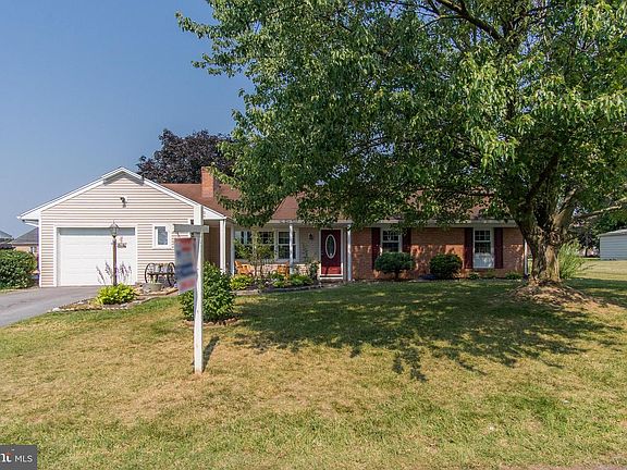 2nd image of 13538 Paradise Dr