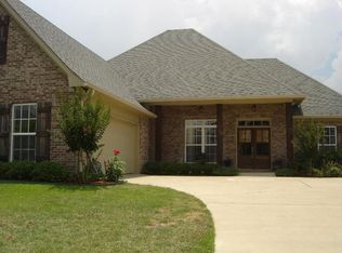 119 Jorn Cir, Canton, MS 39046