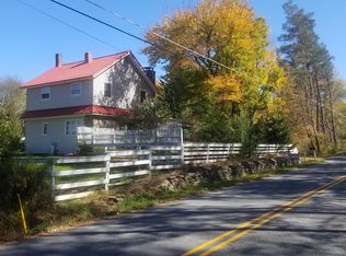 611 Avoy Rd, Lake Ariel, PA 18436