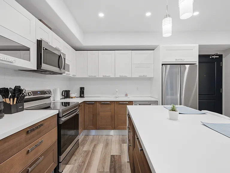5971 Dorchester Rd — Photo 54