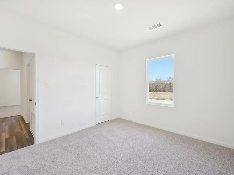 4713 Harlequin Dr — Photo 10