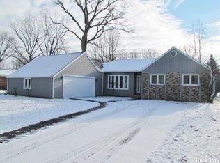 3207 Gleneagle Dr, Findlay, OH 45840