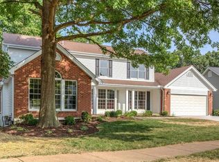 16228 Cancun Circle Dr, Grover, MO
