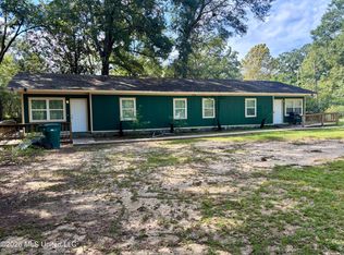703 Auburn St, Wiggins, MS 39577