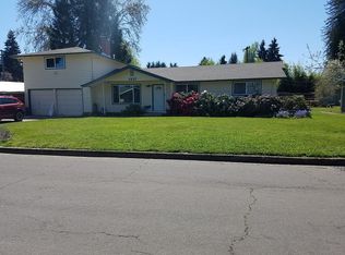 1427 Menlo Loop, Springfield, OR 97477