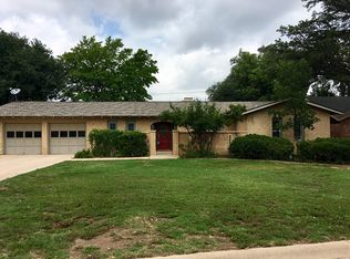 2802 W Shandon Ave, Midland, TX 79705
