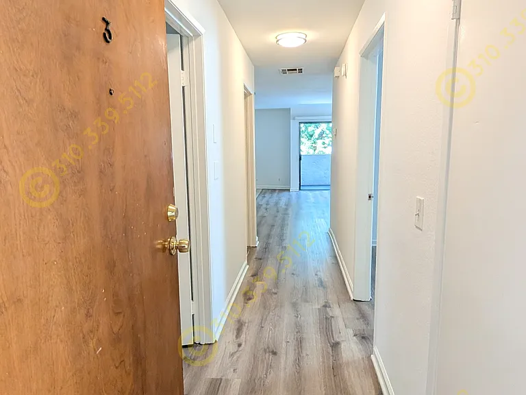 10742 Lawler St #3 — Photo 9