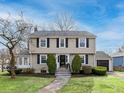415 Adams St, Milton, MA, 02186