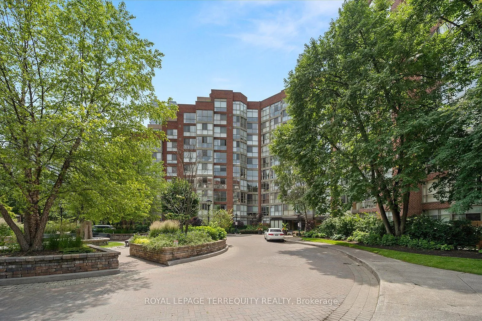 2 bed, $2,795 — Photo 3