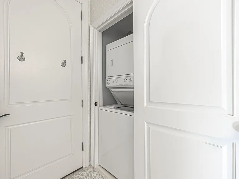 112 S Rumson Ave — Photo 15