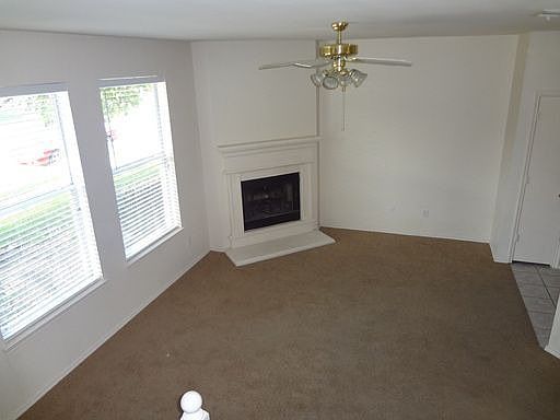 3rd image of 1506 Barbara Dr