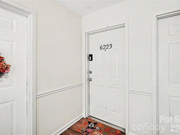 4th image of 6223 Rosecroft Dr #3