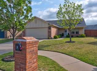 18616 Ochoa Dr, Edmond, OK 73012