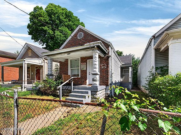 5th image of 2112 W Madison St