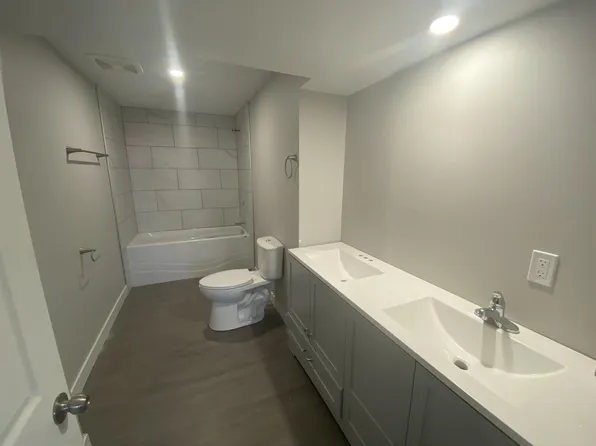 360 Ontario St #C, Thunder Bay, ON P7B 3H3