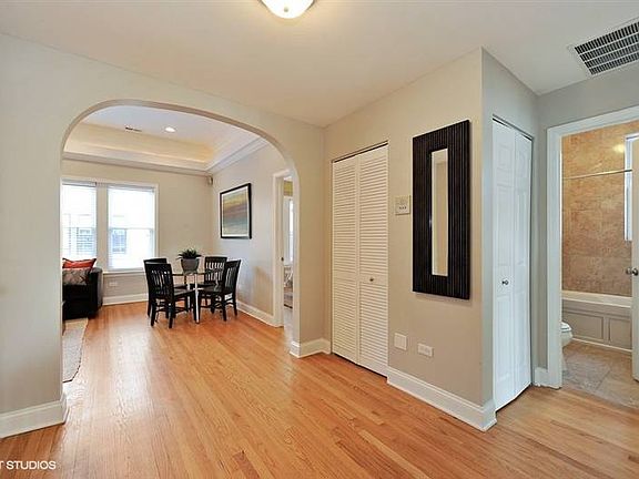 4th image of 6969 N Wolcott Ave APT B3