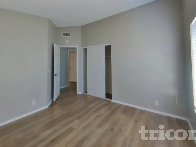 14239 N 50th Dr — Photo 13