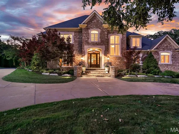 12955 Sunset Bluff Ct, Saint Louis, MO 63127