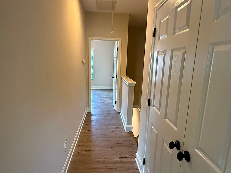 371 Beacon St NW — Photo 12