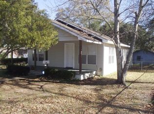 405 N 3rd St, Leesville, LA 71446