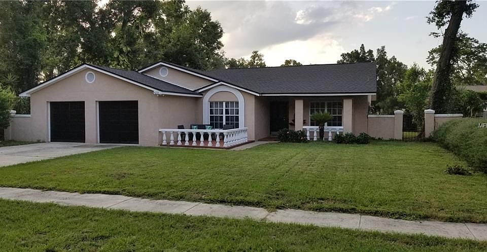 1st image of 4213 Greenfern Dr