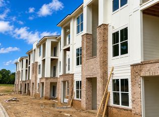 520 Trove Ln #205, Vass, NC 28394