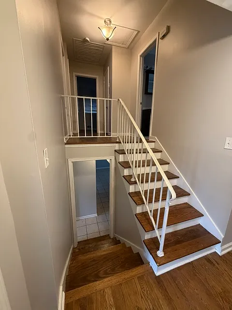 2342 Cortez Way — Photo 3