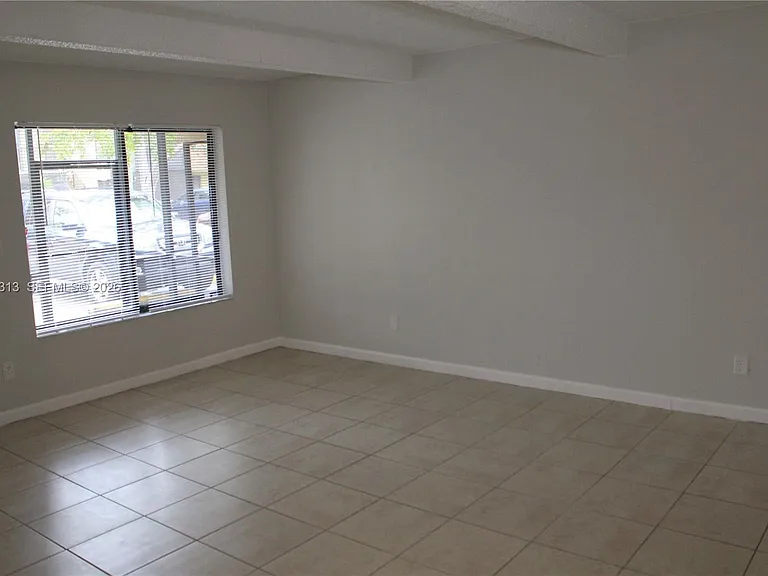 1245 S Flagler Ave #304 — Photo 5