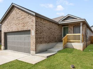 215 Zyra Ave, New Braunfels, TX 78130