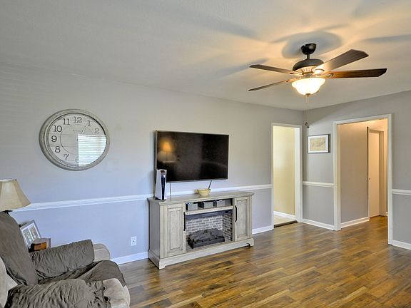 5th image of 2839 Teakwood Dr