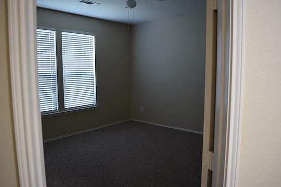 4105 Capstone Dr — Photo 11