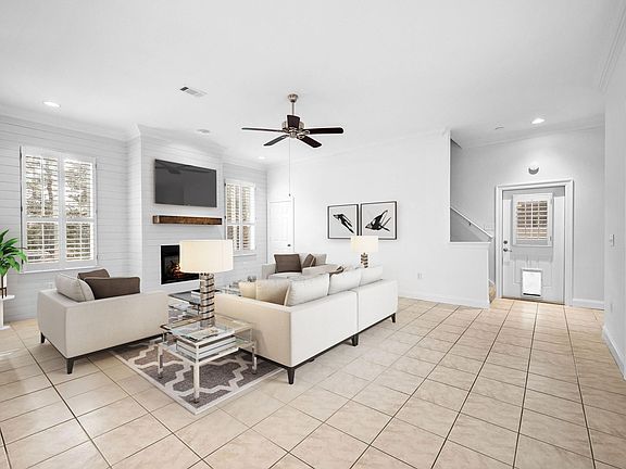 5th image of 1177 Thompson Rd