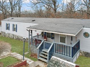 583 Crazy Horse Rd, Sunrise Beach, MO 65079
