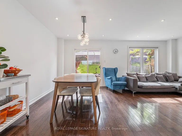 69 Winter Gardens Trl — Photo 12