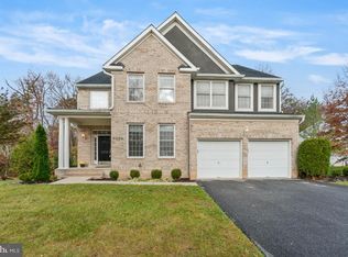 6008 Armaan Dr, Glenn Dale, MD 20769