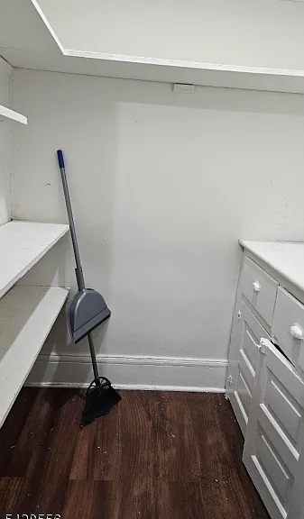 911 Washington Ave #2 — Photo 13
