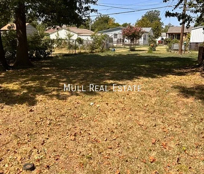 4801 N Willow Ave — Photo 21