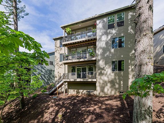 4th image of 4878 Y St