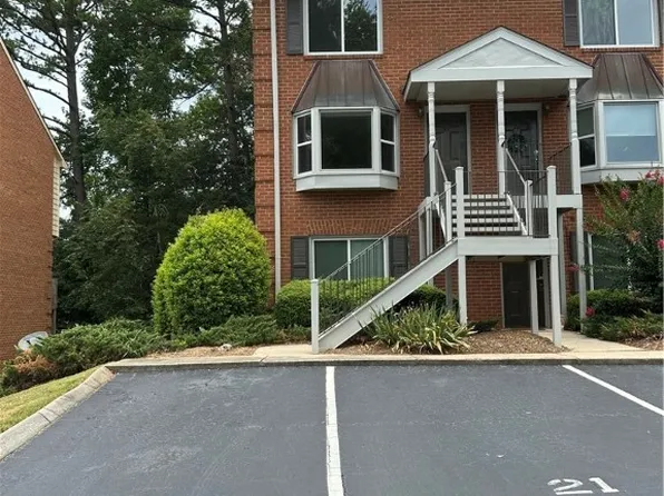 103 Calhoun St APT 21, Clemson, SC 29631