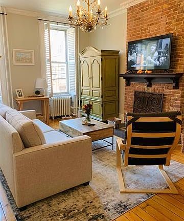 2nd image of 1031 Park Ave #2