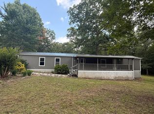 1150 Hugh Allison Rd, Pikeville, TN 37367
