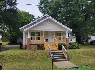 712 Efird St, Winston Salem, NC 27105