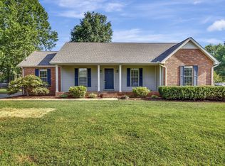 2234 Centertree Dr, Murfreesboro, TN 37128