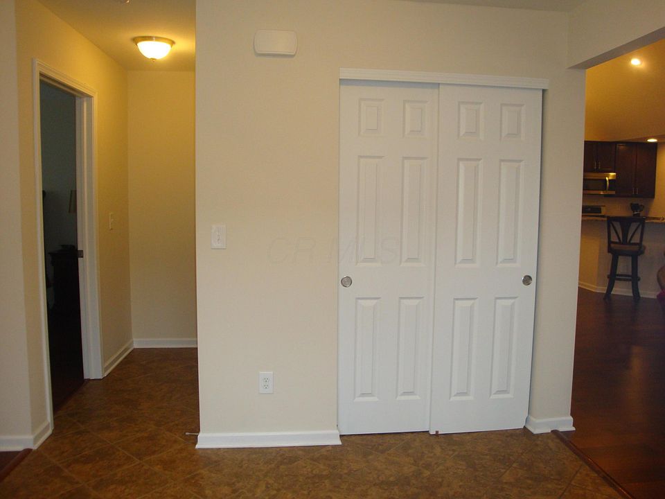 1st image of 4864 Ashleigh Dr